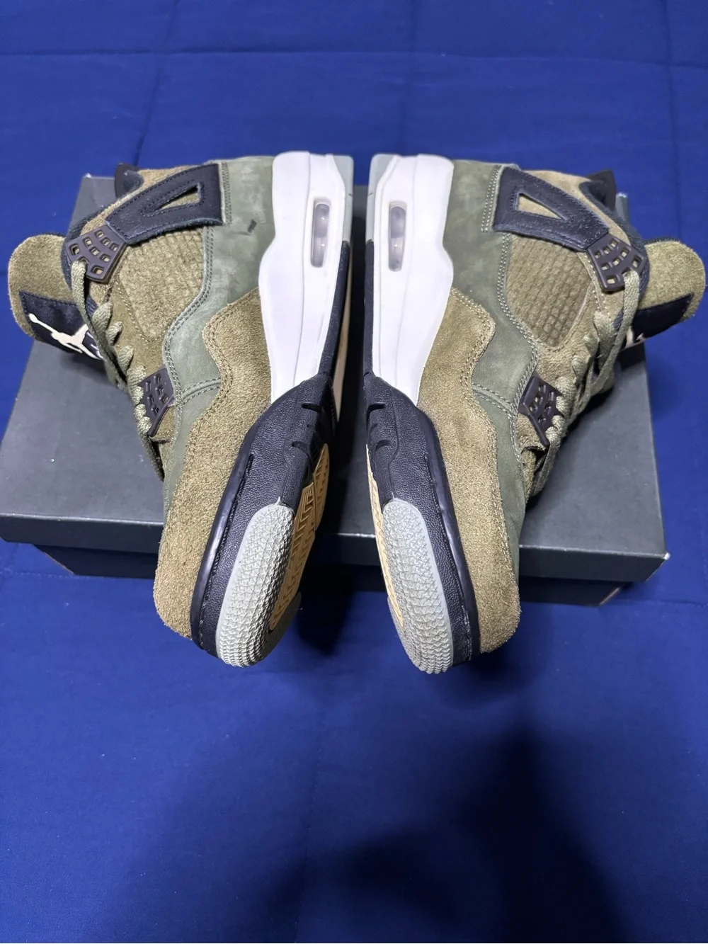 Jordan retro se